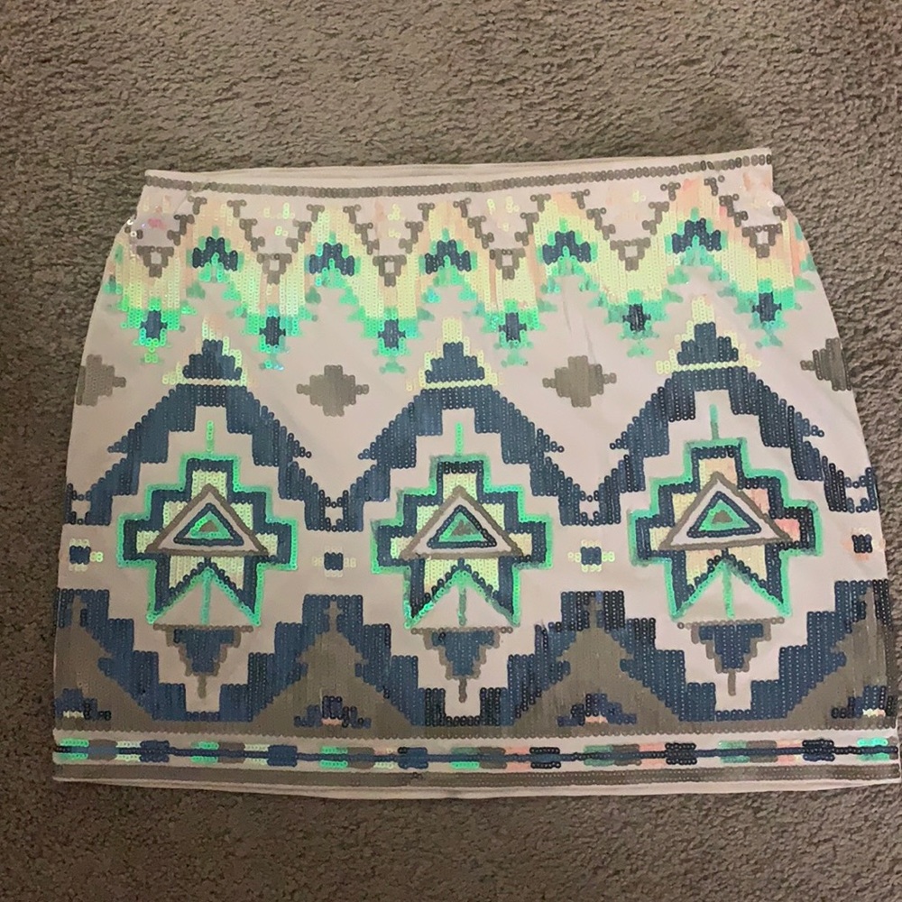 Express sequin skirt